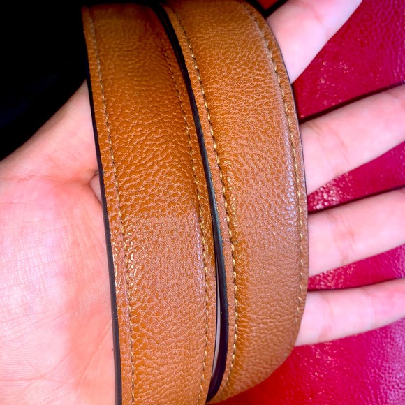 NWOT Red & Black Calvin Klein Tote Bag with Wristlet - Picture 4 of 15